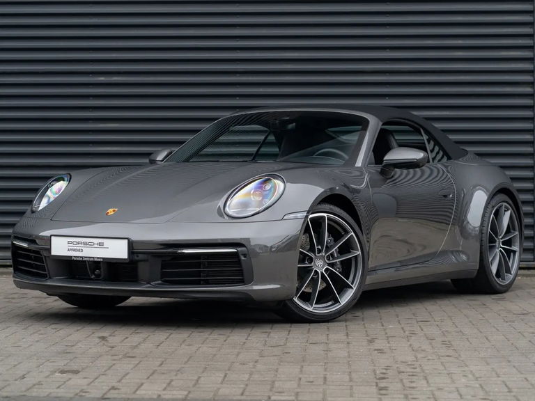 Porsche 992 Carrera