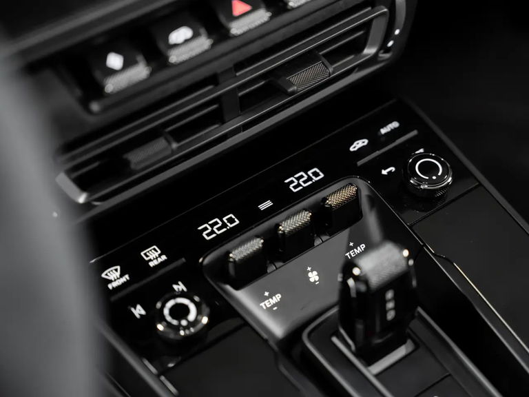 Porsche 992 Targa 4 GTS