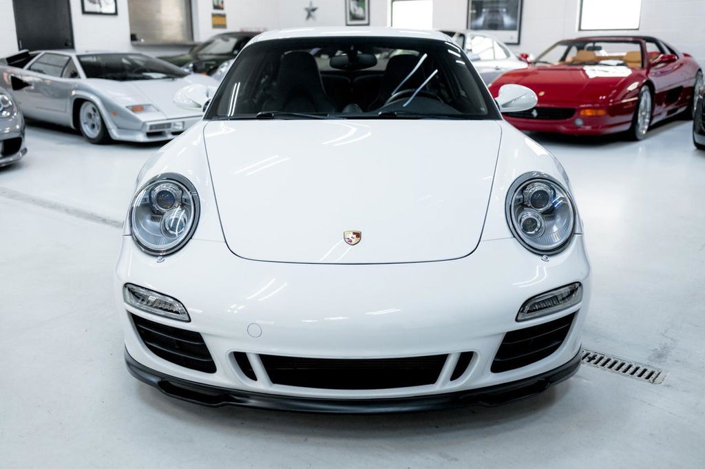 Porsche 997.2 Carrera GTS