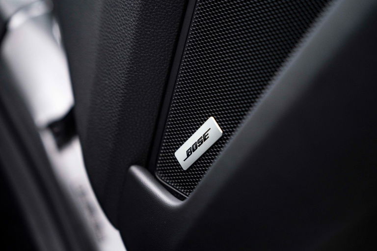 Porsche 992 Carrera 4