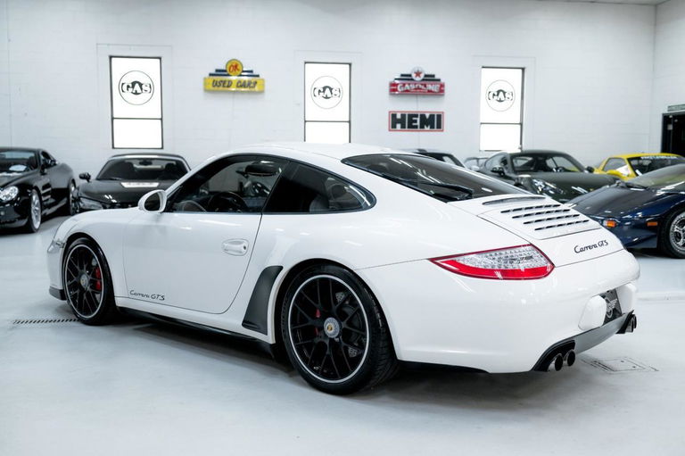 Porsche 997.2 Carrera GTS