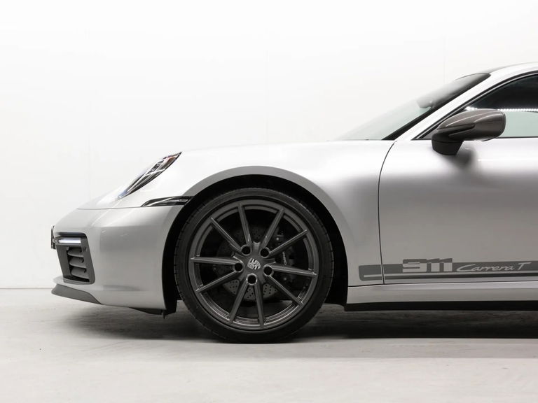 Porsche 992 Carrera T