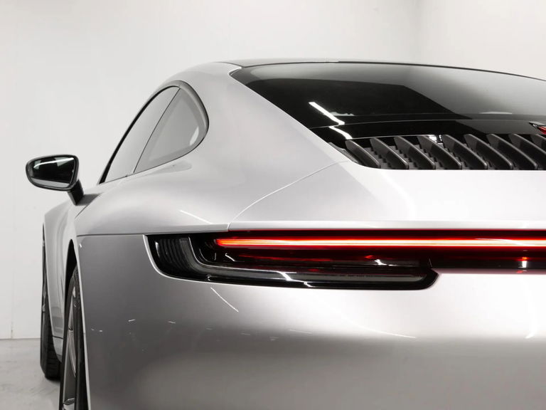 Porsche 992 Carrera T