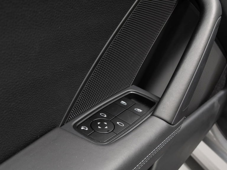 Porsche 992 Carrera T