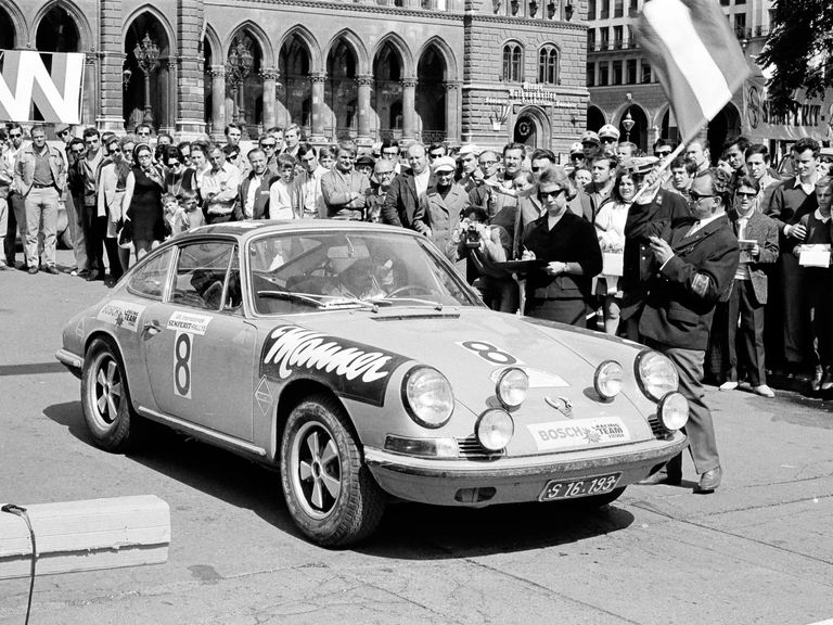 Porsche 911 S (F-Modell)