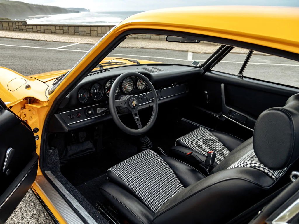 Porsche 911 S (F-Modell)