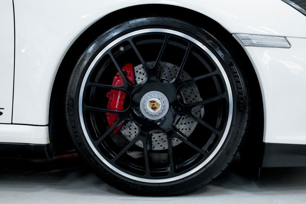 Porsche 997.2 Carrera GTS