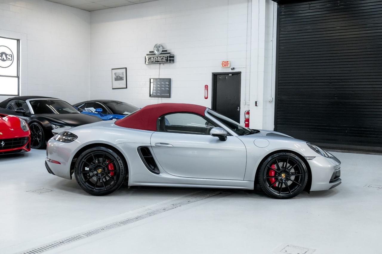 Porsche 718 Boxster GTS 4.0 2023 - elferspot.com - Marketplace for