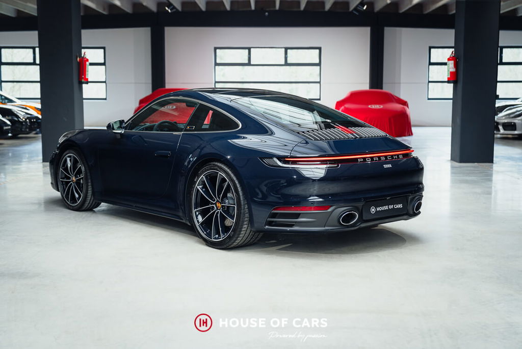 Porsche 992 Belgian Legend Edition