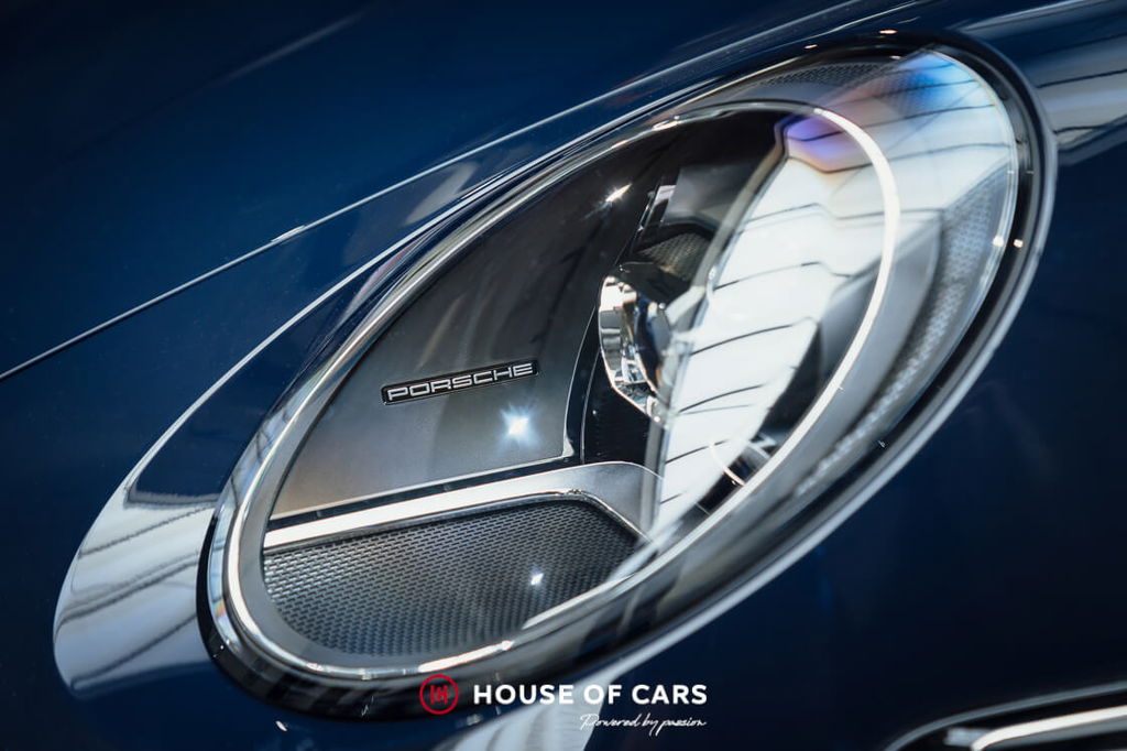 Porsche 992 Belgian Legend Edition