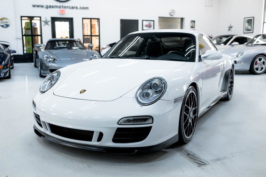 Porsche 997.2 Carrera GTS