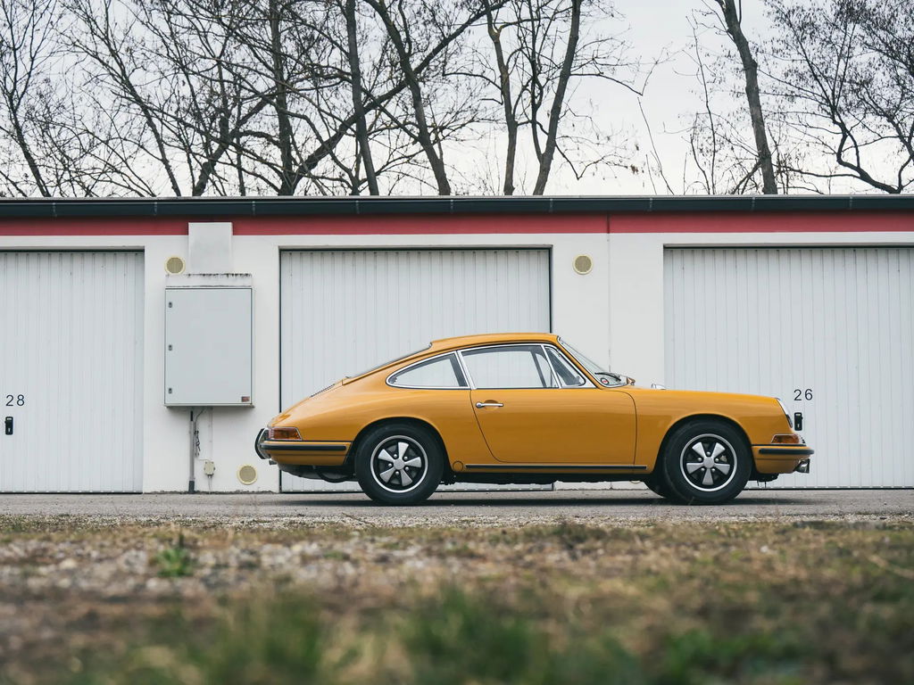 Porsche 911 S (F-Modell)