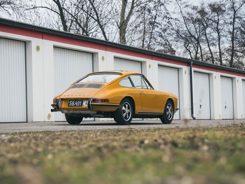 Porsche 911 S (F-Modell)