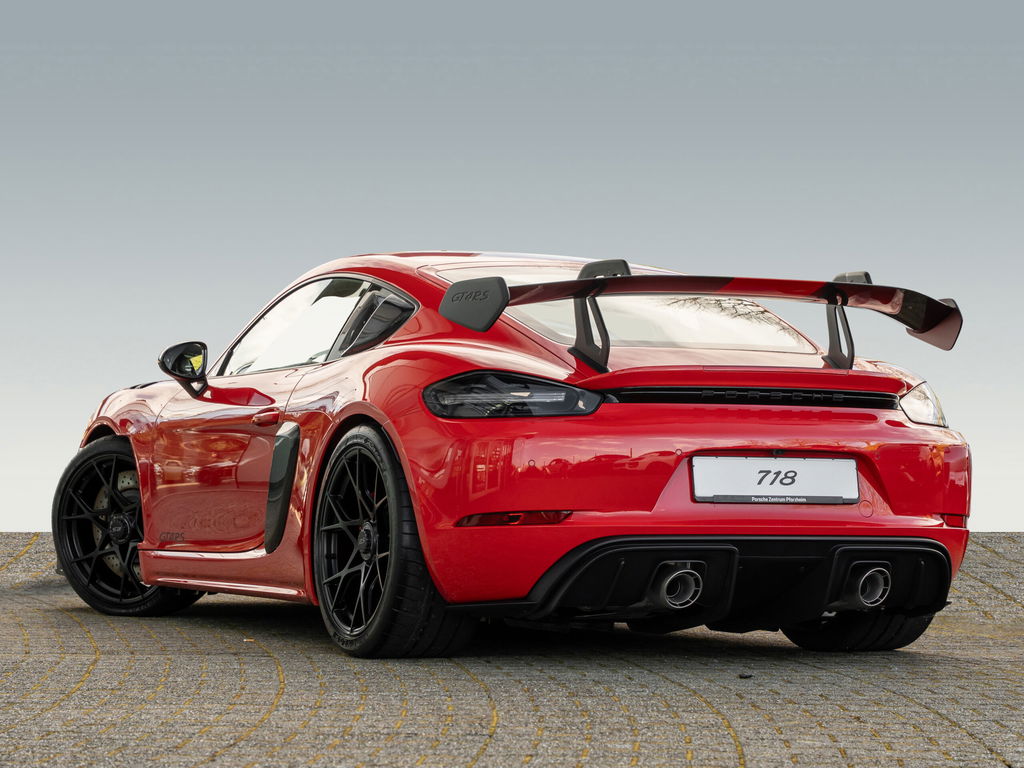 Porsche 718 Cayman GT4 RS