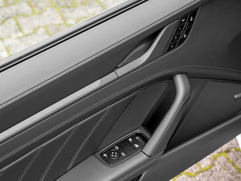 Porsche 992.2 Carrera GTS