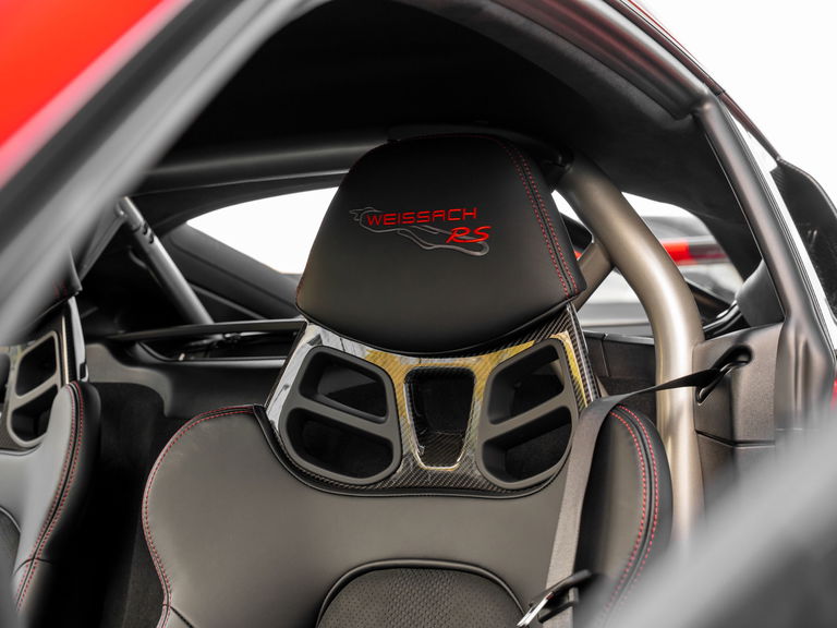 Porsche 718 Cayman GT4 RS