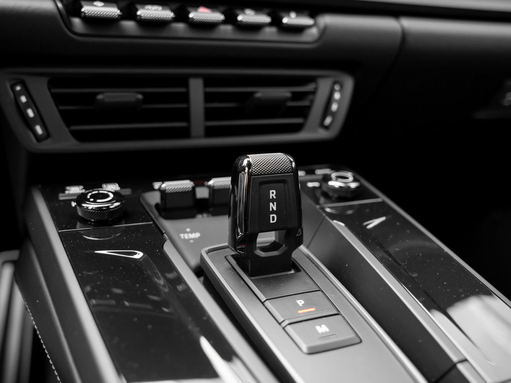 Porsche 992.2 Carrera GTS