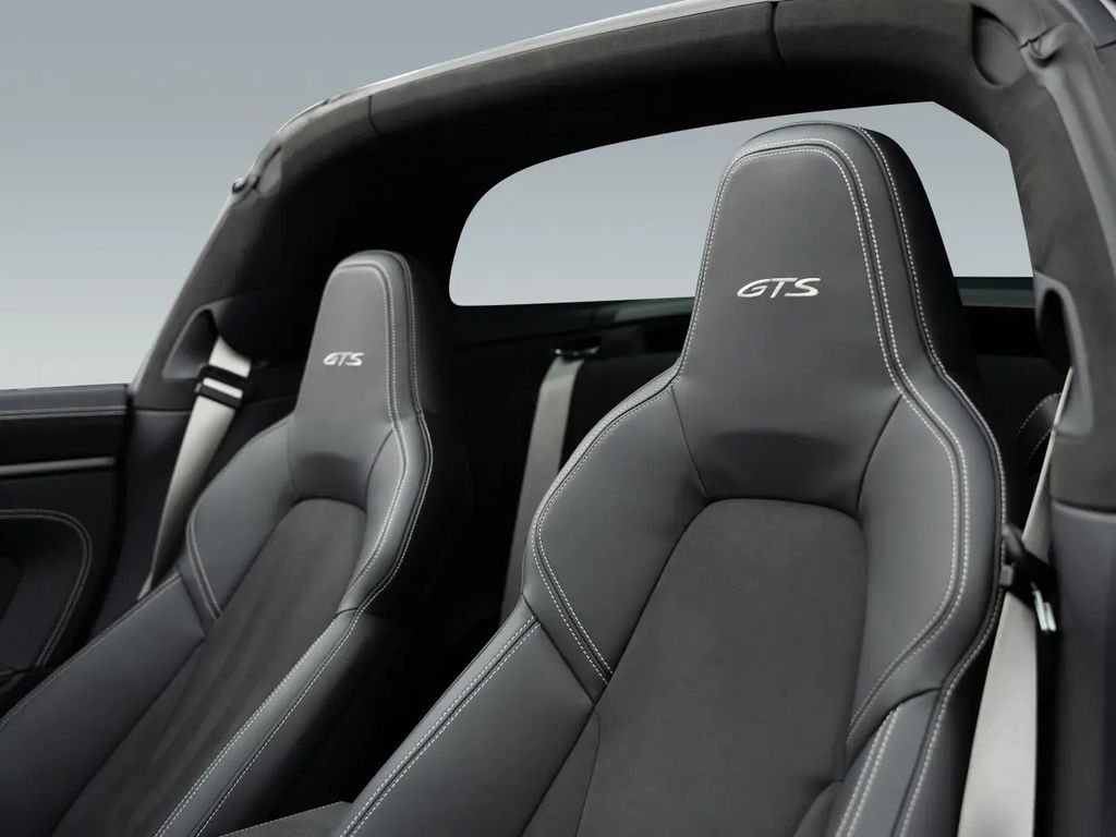 Porsche 992 Targa 4 GTS