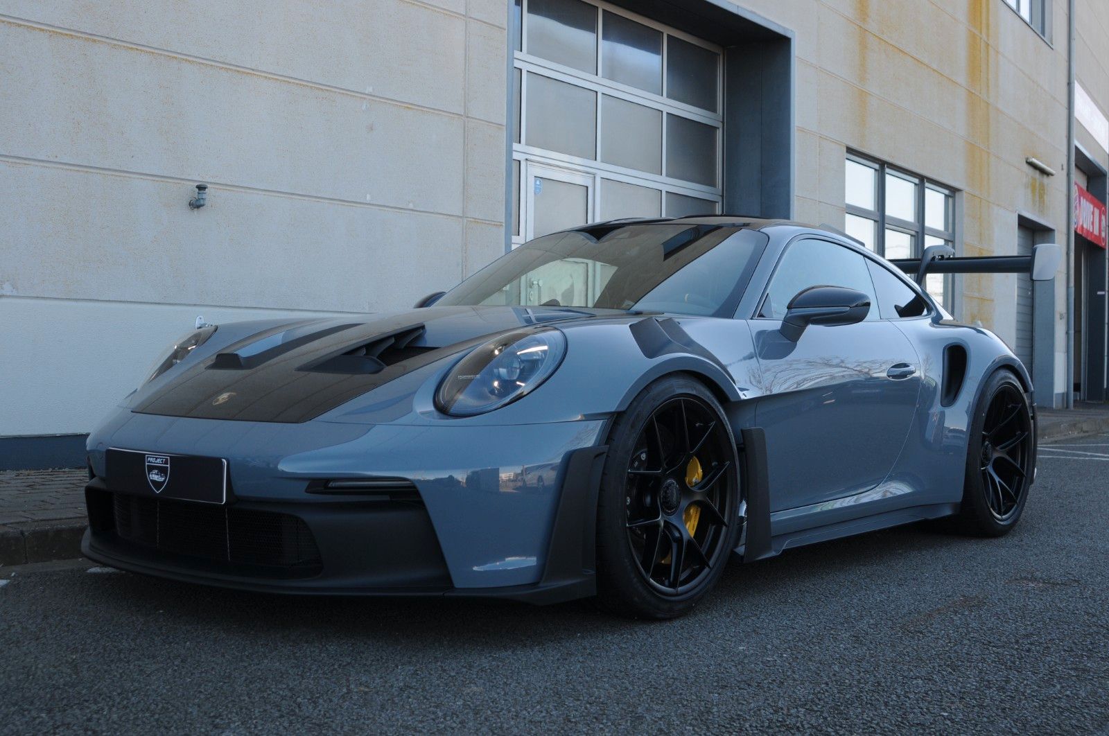 Porsche 992 GT3 RS 2024 - elferspot.com - Marktplatz für Porsche Sportwagen