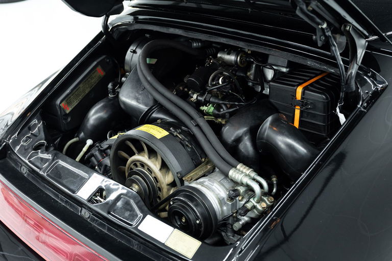 Porsche 964 Carrera 2 Speedster