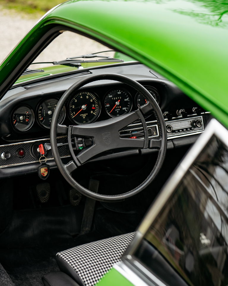 Porsche 911 S (F-Modell)