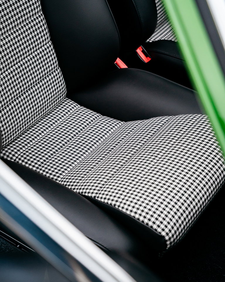 Porsche 911 S (F-Modell)