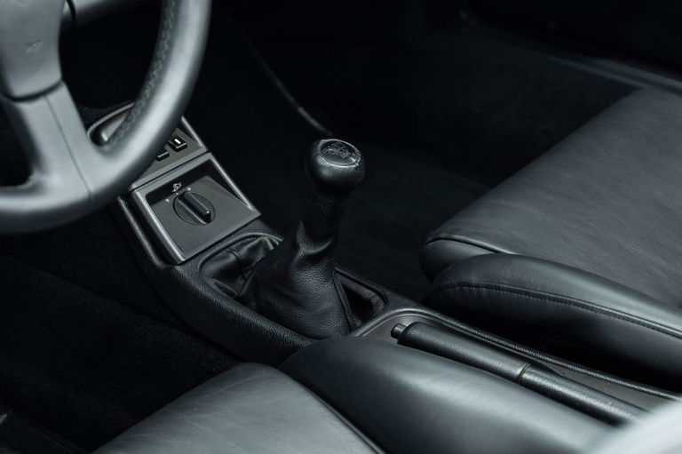 Porsche 964 Carrera 2 Speedster