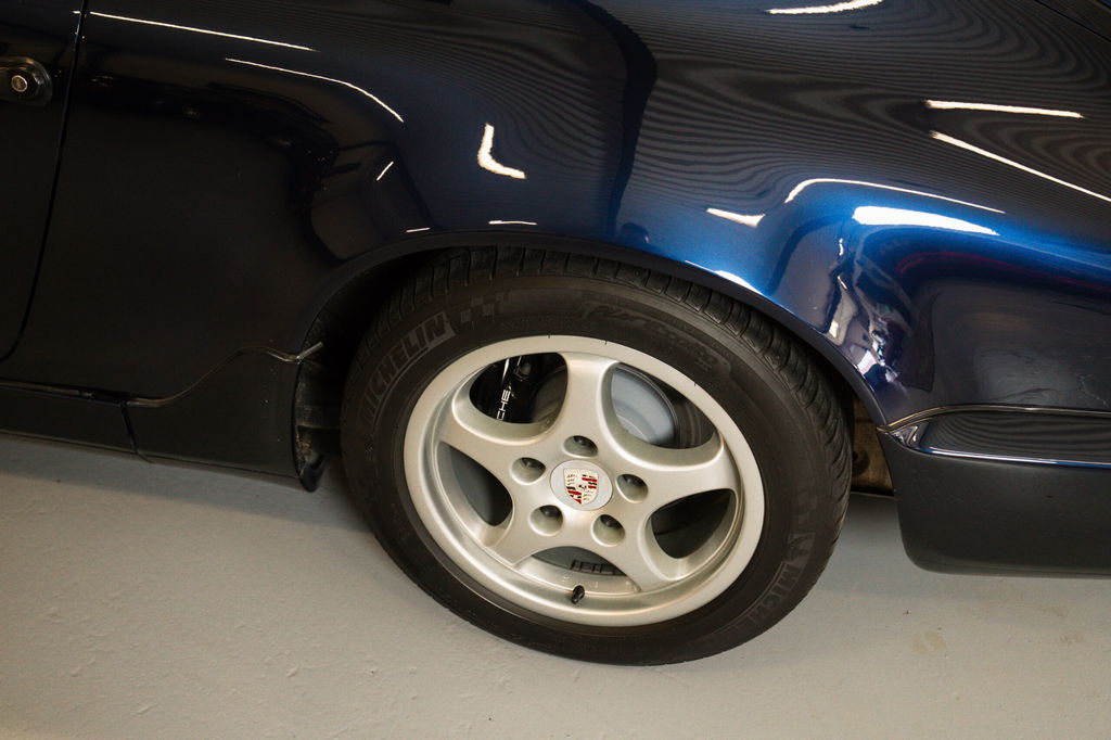 Porsche 964 Carrera 4