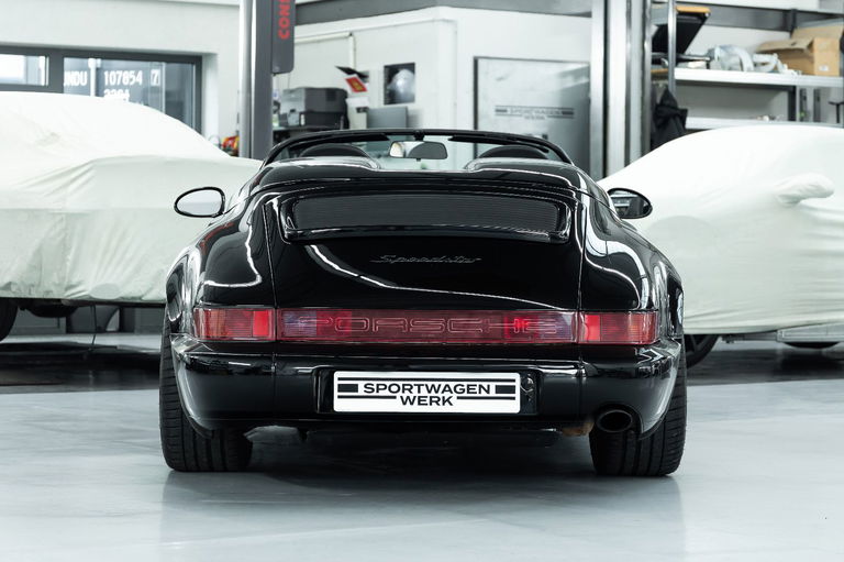 Porsche 964 Carrera 2 Speedster