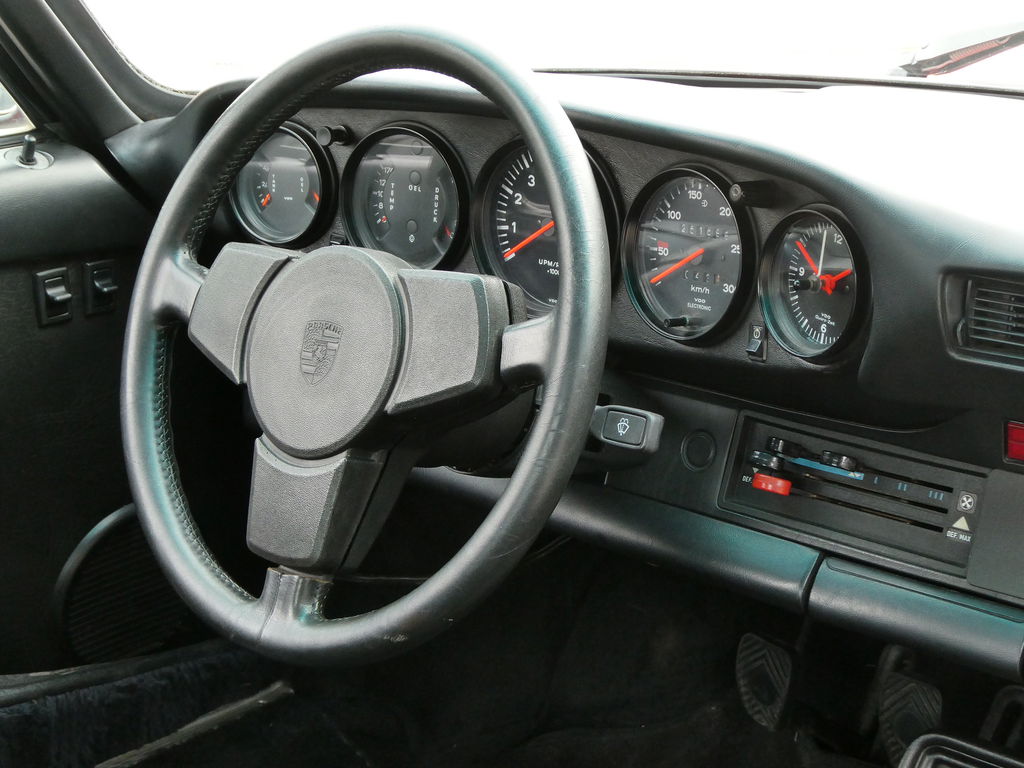 Porsche 911 Carrera 3,0