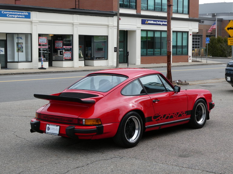 Porsche 911 Carrera 3,0
