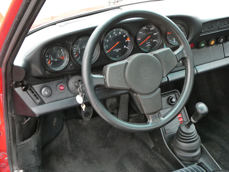 Porsche 911 Carrera 3,0