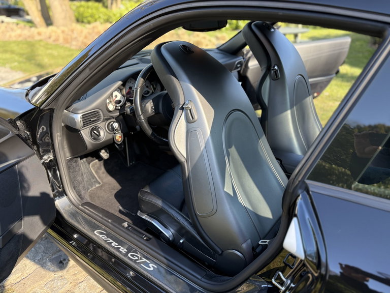 Porsche 997.2 Carrera GTS