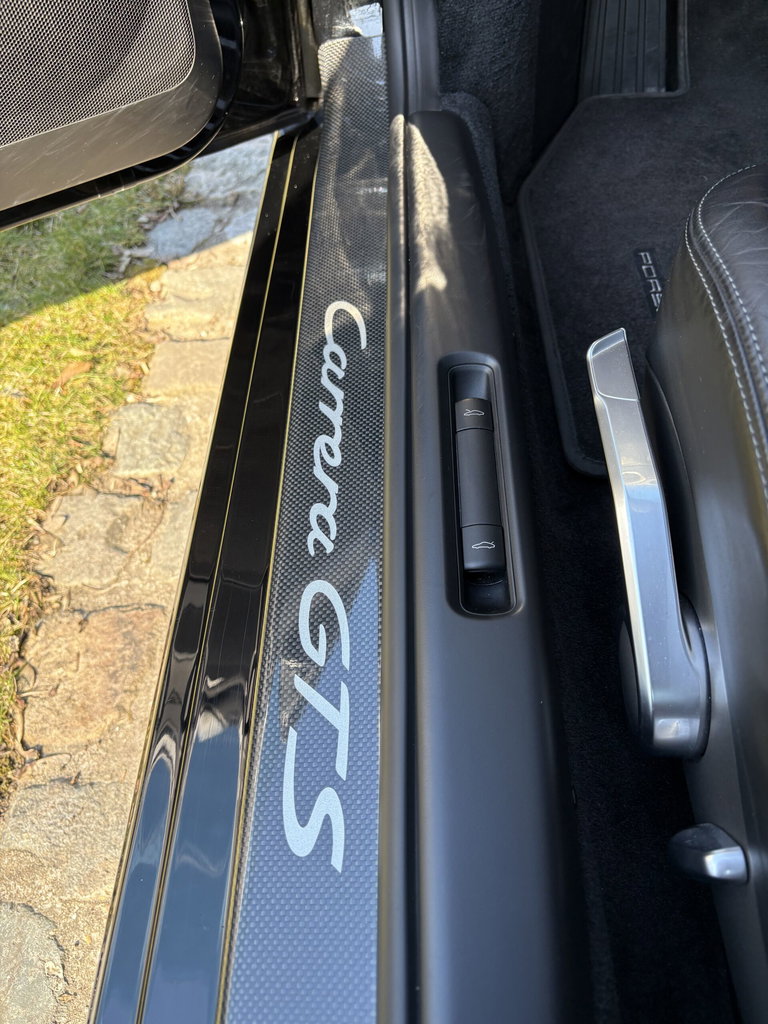 Porsche 997.2 Carrera GTS