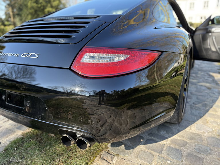 Porsche 997.2 Carrera GTS