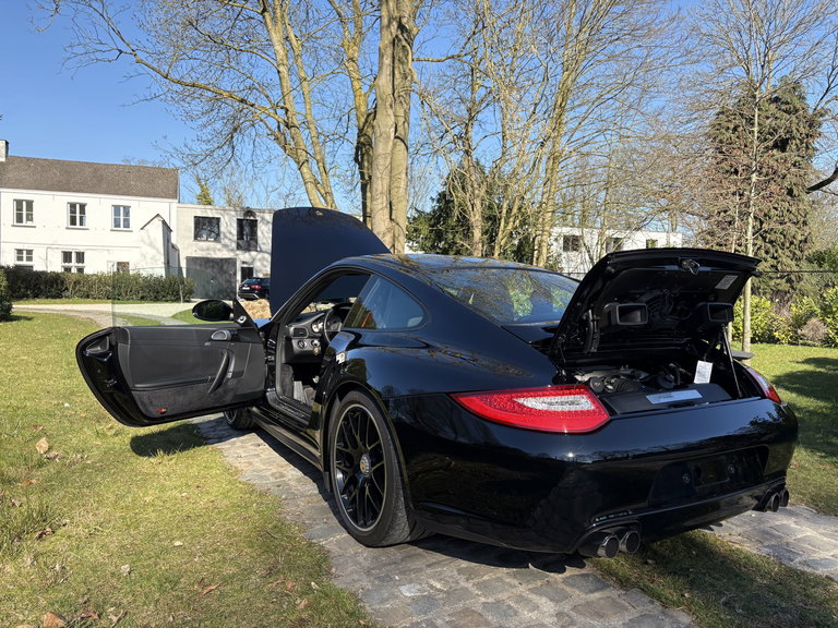 Porsche 997.2 Carrera GTS