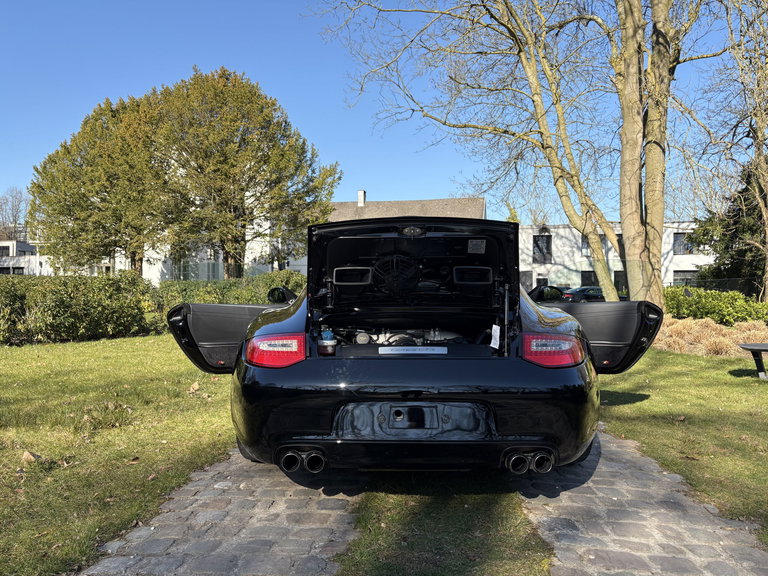 Porsche 997.2 Carrera GTS