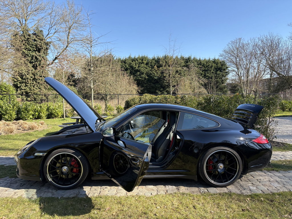 Porsche 997.2 Carrera GTS