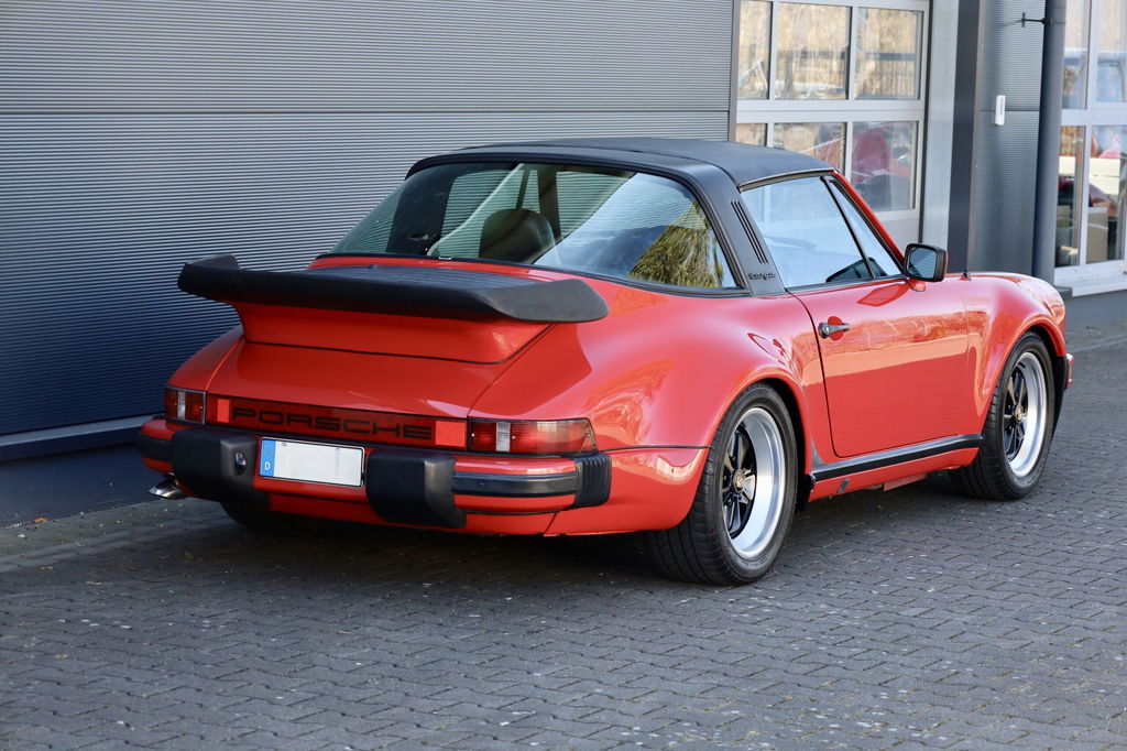 Porsche 911 SC (US)
