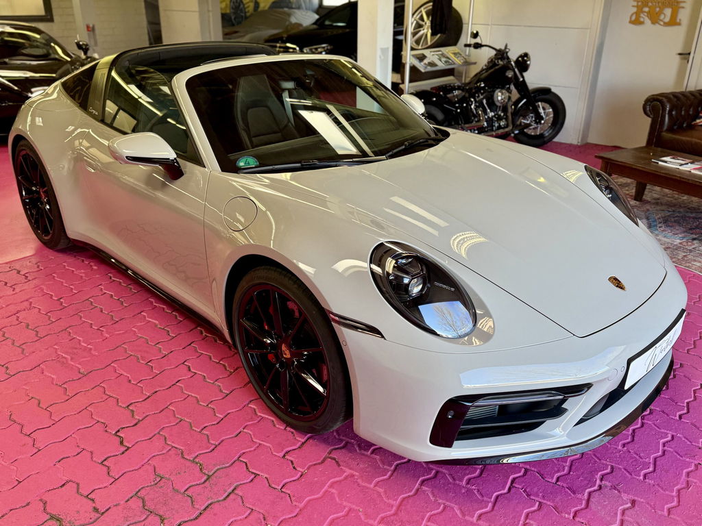 Porsche 992 Targa 4S