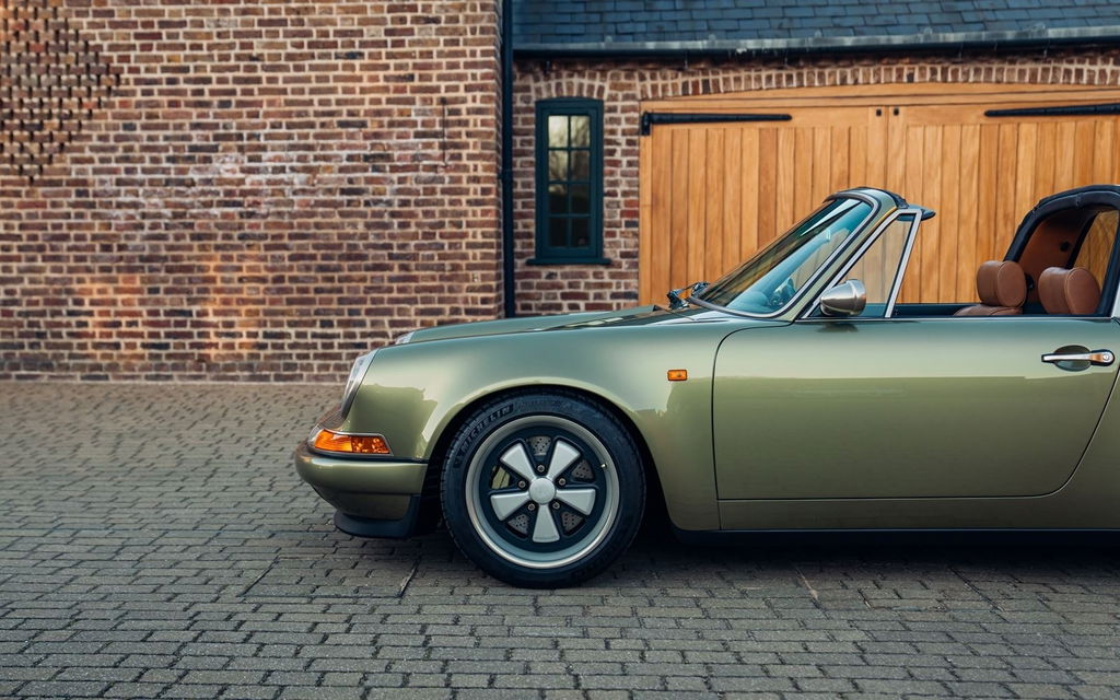 Porsche 911 Reimagined by Singer