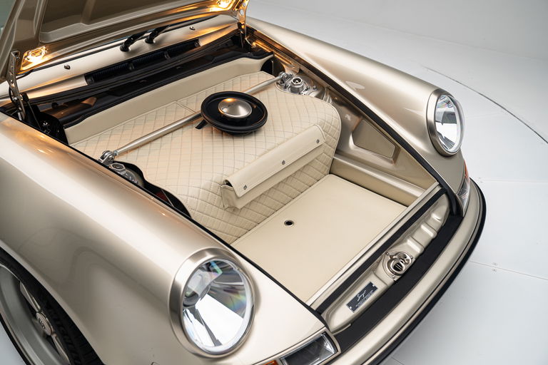 Porsche 911 Reimagined by Singer