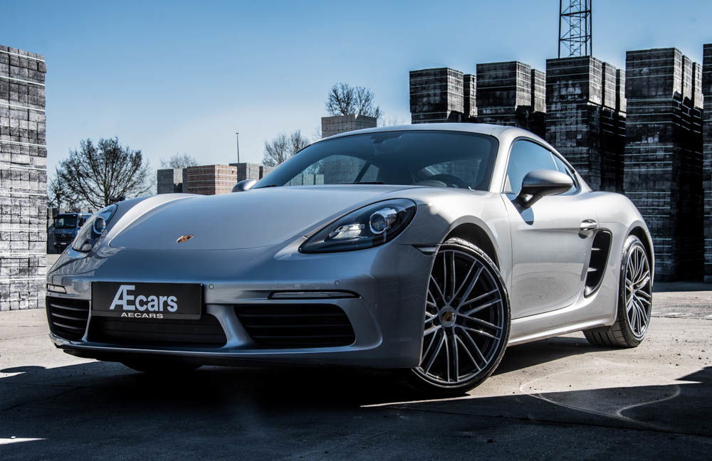 Porsche 718 Cayman