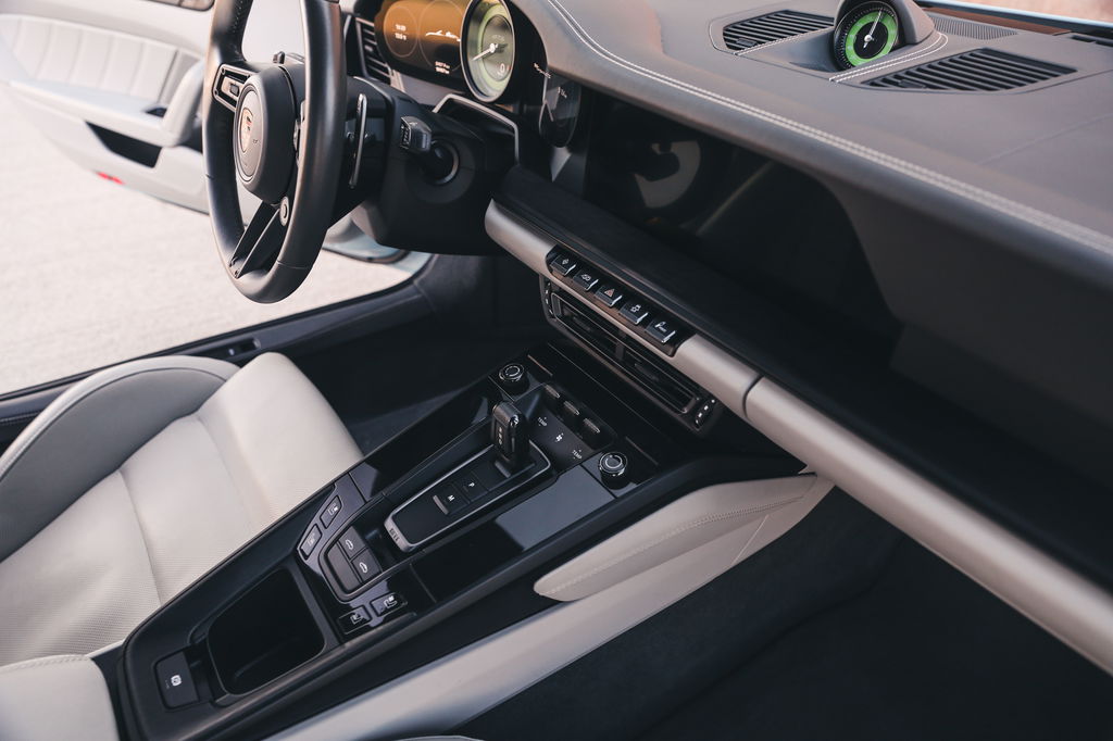 Porsche 992 Targa 4 GTS