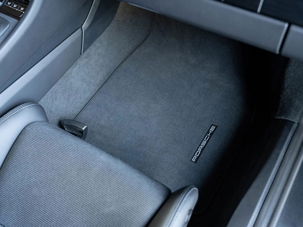 Porsche 991 GT3 Touring