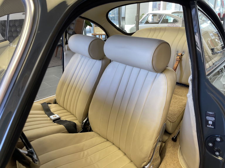 Porsche 356 SC