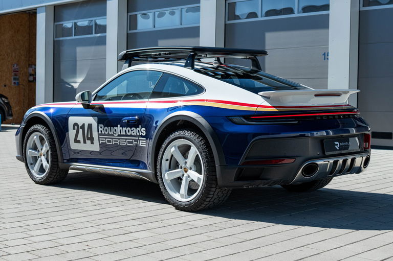 Porsche 911 Dakar