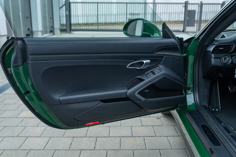 Porsche 991 GT3 Touring