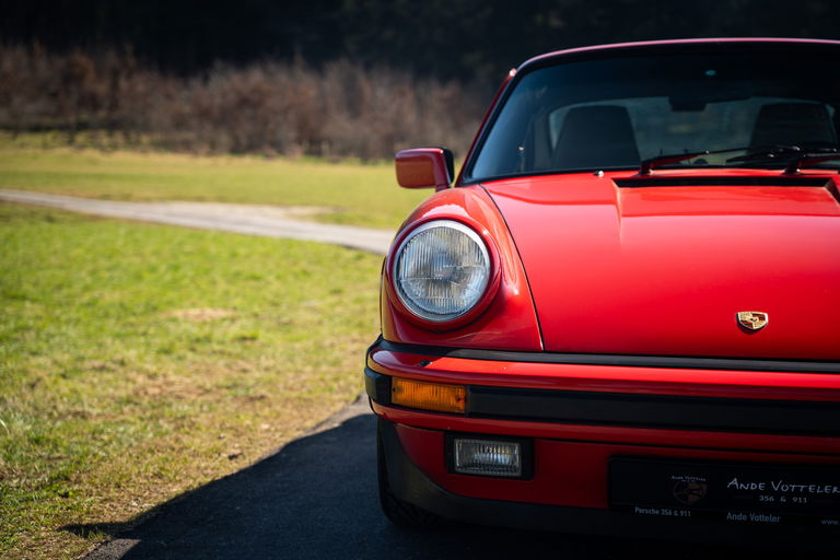 Porsche 911 Carrera 3.2