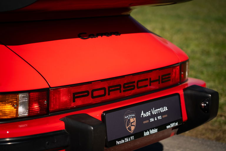 Porsche 911 Carrera 3.2